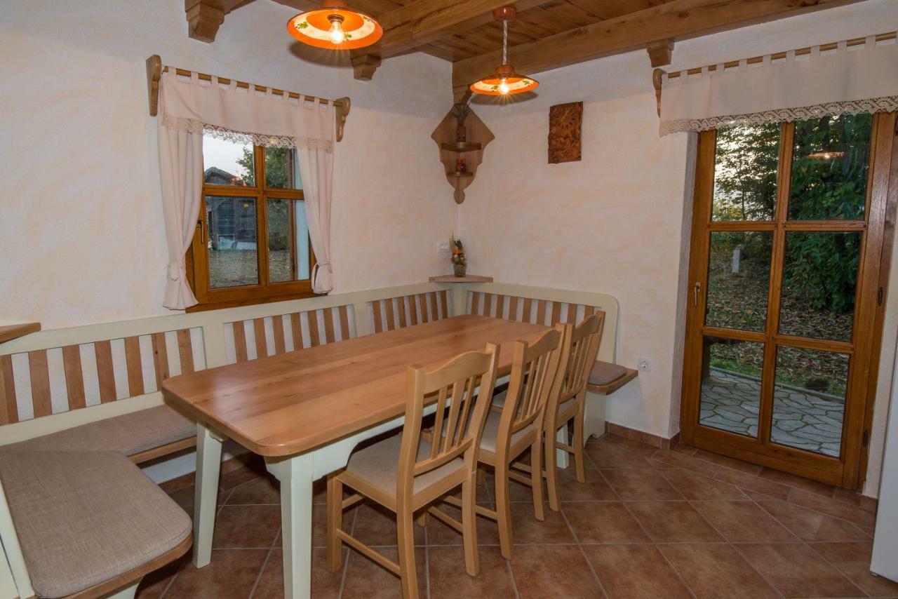 Vineyard Cottage Vina in Medu Trebelno Esterno foto
